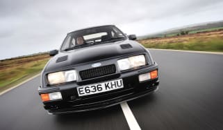 Ford Sierra RS Cosworth – front tracking